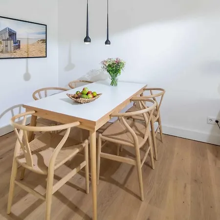 Apartment De Breker
